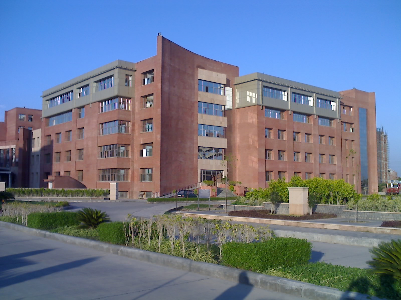 Amity University campus photo 1