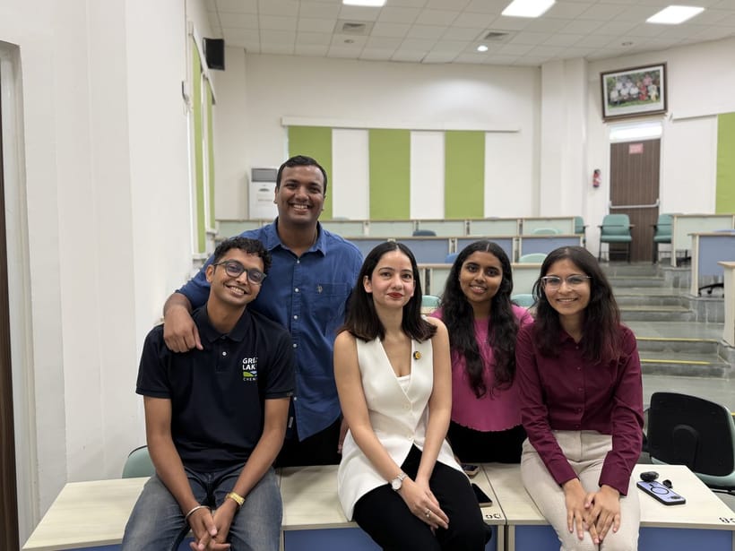 Shiksha Nerd with mba students