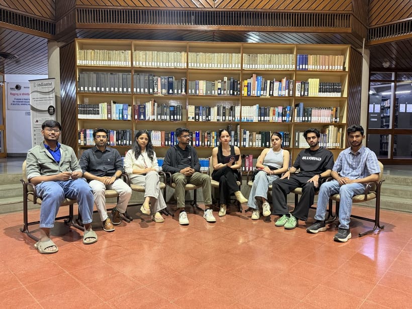 Shiksha Nerd interacting with students